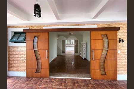 3_photo/94cfaaa393.75e2b3fb788f2d45-ATLAS-0509ef58-e4f9-4a99-aeaa-0ff87d983756.jpg de casa à venda com 4 quartos, 800m² em Vila Santo Antônio, Cotia