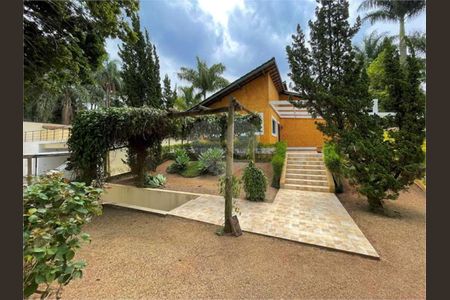 7_photo/94cfaaa393.75e2b3fb788f2d45-ATLAS-e4bd0889-2b78-42b1-a91a-63c0e787d24c.jpg de casa à venda com 4 quartos, 800m² em Vila Santo Antônio, Cotia