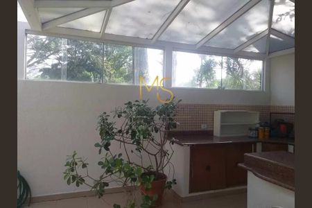 10_photo/94cfaaa3b3.96ab9a77f00113ea-ATLAS-5853b64d-66b3-4ee4-9042-0fa51458082e.jpg de casa à venda com 4 quartos, 240m² em Vila Santo Antônio, Cotia