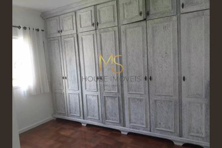 10_photo/94cfaaa3b3.96ab9a77f00113ea-ATLAS-9fd76e13-c695-4c68-8b59-8c53efb94a0e.jpg de casa à venda com 4 quartos, 240m² em Vila Santo Antônio, Cotia