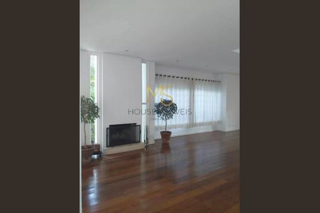 12_photo/94cfaaa3b3.96ab9a77f00113ea-ATLAS-d9e7b49a-a4c4-402d-b01b-db4c472928f4.jpg de casa à venda com 4 quartos, 240m² em Vila Santo Antônio, Cotia