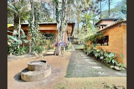 4_photo/94cfaaa3cd.79ac2e32ee4703c9-ATLAS-151a52f9-5c53-4aab-a511-db13c7a6e106.jpg de casa à venda com 5 quartos, 923m² em Vila Santo Antonio de Carapicuiba, Cotia