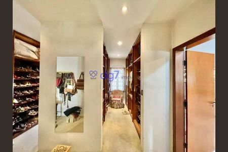 26_photo/94cfaaa3cd.79ac2e32ee4703c9-ATLAS-8cd72bd9-70fd-4daf-90bb-d83f6bb6bce0.jpg de casa à venda com 5 quartos, 923m² em Vila Santo Antonio de Carapicuiba, Cotia