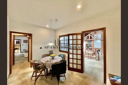 3_photo/94cfaaa3cd.9a49431ce01ed52c-ATLAS-0ad69b37-7c0e-438b-8bfe-d5b51f50c9d0.jpg de casa à venda com 5 quartos, m² em Vila Santo Antonio de Carapicuiba, Cotia