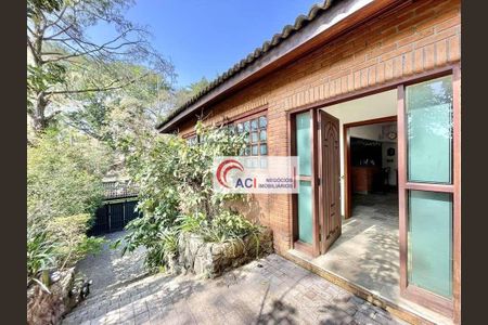 17_photo/94cfaaa3d3.d1ae08f062ab4888-ATLAS-618cbada-4135-407f-ada3-04354c1aa2b1.jpg de casa à venda com 5 quartos, 923m² em Vila Santo Antônio, Cotia