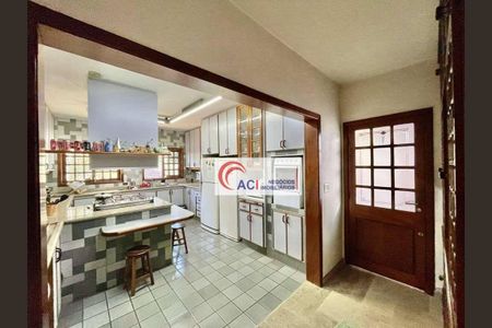 53_photo/94cfaaa3d3.d1ae08f062ab4888-ATLAS-8c8a6152-49a8-41fc-ad04-c10b5d90dfbf.jpg de casa à venda com 5 quartos, 923m² em Vila Santo Antônio, Cotia