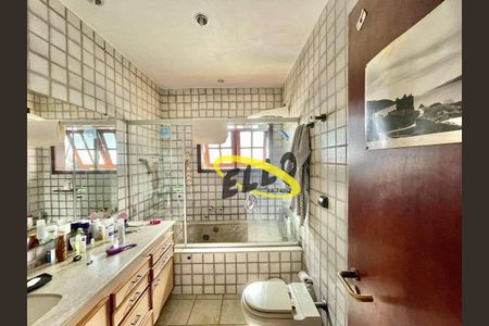 53_photo/94cfaaa3d3.d1ae08f062ab4888-ATLAS-e47b49e2-1e13-4a56-b110-baa307f0d80c.jpg de casa à venda com 5 quartos, 923m² em Vila Santo Antônio, Cotia