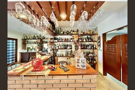 3_photo/94cfaaa3d3.d3a06d529a68dc5c-ATLAS-05cd0b83-466a-48d3-97be-97c7677465be.jpg de casa para alugar com 5 quartos, 923m² em Vila Santo Antônio, Cotia