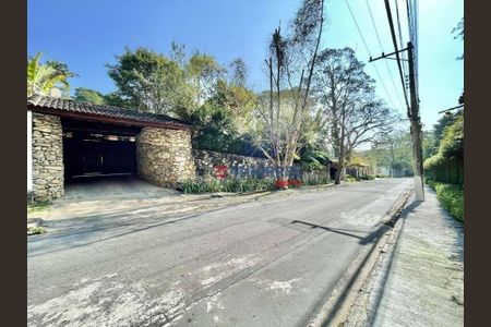 7_photo/94cfaaa3d3.d3a06d529a68dc5c-ATLAS-18bad613-1428-48c2-800c-3e7f88ffab0c.jpg de casa para alugar com 5 quartos, 923m² em Vila Santo Antônio, Cotia