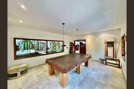 7_photo/94cfaaa3d3.d3a06d529a68dc5c-ATLAS-3036e5d1-9a1d-4aef-9d46-6d2951b2f276.jpg de casa para alugar com 5 quartos, 923m² em Vila Santo Antônio, Cotia