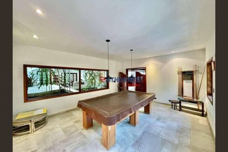 45_photo/94cfaaa3d3.d3a06d529a68dc5c-ATLAS-85900342-3758-41ca-a00a-9c1316dc367c.jpg de casa para alugar com 5 quartos, 923m² em Vila Santo Antônio, Cotia