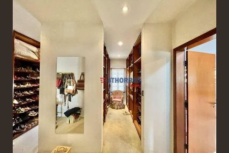 71_photo/94cfaaa3d3.d3a06d529a68dc5c-ATLAS-bd74cc29-e858-42c1-8a37-2fe4c99fc001.jpg de casa para alugar com 5 quartos, 923m² em Vila Santo Antônio, Cotia