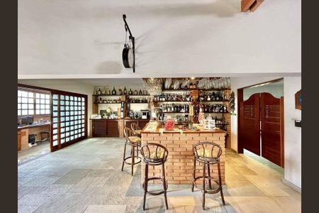 11_photo/94cfaaa3d3.d3a06d529a68dc5c-ATLAS-be96c0cd-a1bb-4ed1-a1ad-ef31c85b77a7.jpg de casa para alugar com 5 quartos, 923m² em Vila Santo Antônio, Cotia