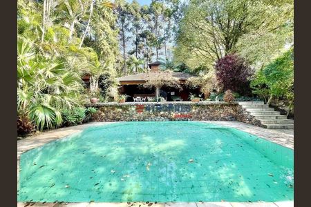 3_photo/94cfaaa3d3.d3a06d529a68dc5c-ATLAS-c972b487-efe8-4567-a62d-7c1c6cd04c91.jpg de casa para alugar com 5 quartos, 923m² em Vila Santo Antônio, Cotia