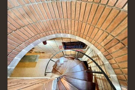 47_photo/94cfaaa3d3.d3a06d529a68dc5c-ATLAS-e3e56940-a359-4691-8c36-88d48d9dde52.jpg de casa para alugar com 5 quartos, 923m² em Vila Santo Antônio, Cotia