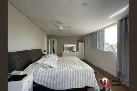 55_photo/94cfaaa3d7.1c5055e6fed10d50-ATLAS-bcfa7db4-3ce3-4b1e-b352-fc8ce9b6c741.jpg de casa para alugar com 4 quartos, 398m² em Vila Santo Antonio de Carapicuiba, Cotia