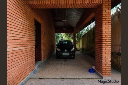 4_photo/94cfaaa3d9.833a42e394c467a8-ATLAS-059d31a3-179d-46ed-9e40-25071e570d28.jpg de casa à venda com 5 quartos, 900m² em Vila Santo Antônio, Cotia