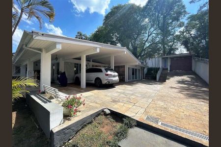 16_photo/94cfaaa3e3.5d1d6780e0822bc3-ATLAS-2d618be0-442e-438d-beef-45a7eca994ce.jpg de casa à venda com 4 quartos, 850m² em Vila Santo Antônio, Cotia