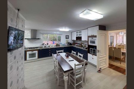 24_photo/94cfaaa3e3.5d1d6780e0822bc3-ATLAS-9d7960b9-8f84-4539-8040-b7d552df022e.jpg de casa à venda com 4 quartos, 850m² em Vila Santo Antônio, Cotia