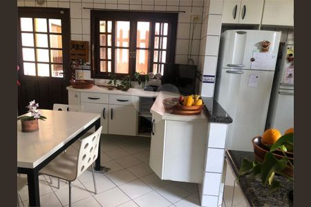 16_photo/94cfaaa3ed.494d4b1e9a15dabc-ATLAS-0f8e7078-5ea3-4b3f-9b2c-e880884aafd5.jpg de casa à venda com 4 quartos, 550m² em Vila Santo Antônio, Cotia