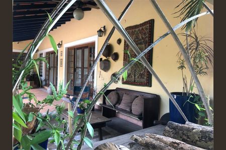 21_photo/94cfaaa3ed.494d4b1e9a15dabc-ATLAS-99adc2ca-2cd0-4f21-a1da-78665822ec51.jpg de casa à venda com 4 quartos, 550m² em Vila Santo Antônio, Cotia