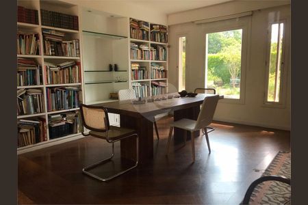 12_photo/94cfaaa3ed.494d4b1e9a15dabc-ATLAS-d7243840-ddc9-445a-b0e9-ee15131f85aa.jpg de casa à venda com 4 quartos, 550m² em Vila Santo Antônio, Cotia