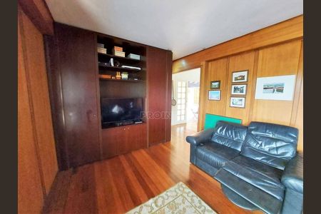 18_photo/94cfaaa3f3.6710884d60b7cc04-ATLAS-2c07b0f4-62a6-44bb-9722-2c1f942dbb86.jpg de casa à venda com 4 quartos, 439m² em Vila Santo Antônio, Cotia
