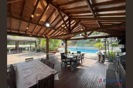 8_photo/94cfaaa3f3.8d80a7c02154ab31-ATLAS-5ddbe780-dae2-49f1-b20d-a3cb6760a3a5.jpg de casa à venda com 4 quartos, 850m² em Vila Santo Antônio, Cotia