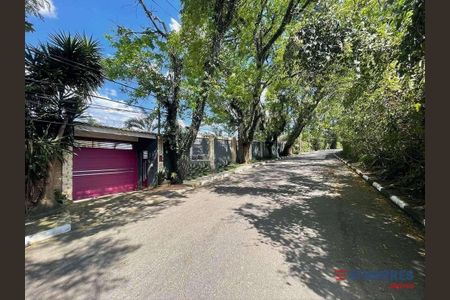 2_photo/94cfaaa3f3.8d80a7c02154ab31-ATLAS-d604d455-bda2-46c2-a29f-1e7d51461a4e.jpg de casa à venda com 4 quartos, 850m² em Vila Santo Antônio, Cotia