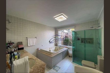 2_photo/94cfaaa3f3.f541d6c8e7c04d7e-ATLAS-03bb8e86-351e-4930-ace4-8898969c8e55.jpg de casa à venda com 4 quartos, 850m² em Vila Santo Antônio, Cotia