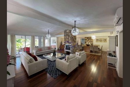 9_photo/94cfaaa3f3.f541d6c8e7c04d7e-ATLAS-1b84b219-e94d-4eb2-9642-ceb7648838f1.jpg de casa à venda com 4 quartos, 850m² em Vila Santo Antônio, Cotia