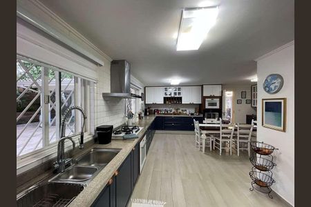 11_photo/94cfaaa3f3.f541d6c8e7c04d7e-ATLAS-659d153d-f19d-4340-a362-a5f7fd62baaf.jpg de casa à venda com 4 quartos, 850m² em Vila Santo Antônio, Cotia