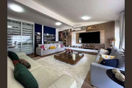 6_photo/94cfaaa3f3.f541d6c8e7c04d7e-ATLAS-929b998a-8232-4af2-8a0c-7c3ec79ea793.jpg de casa à venda com 4 quartos, 850m² em Vila Santo Antônio, Cotia