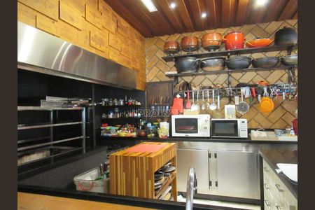 5_photo/94cfaaa413.6dd76f0acb221ab7-ATLAS-df1e953b-e05f-4479-8730-8009ed37bec5.jpg de casa para alugar com 4 quartos, 890m² em Parque Frondoso, Cotia