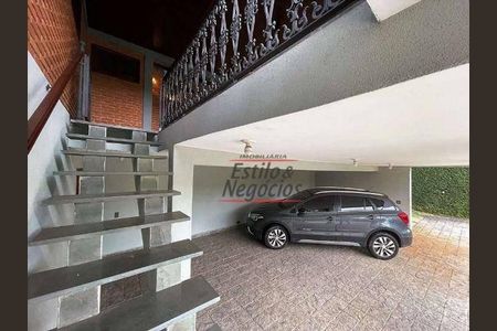 5_photo/94cfaaa425.7a37549eceeba21f-ATLAS-0543ebb2-56a4-44c3-8f43-e3351b9b7d8d.jpg de casa à venda com 4 quartos, 742m² em Granja Viana, Cotia