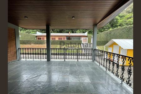 2_photo/94cfaaa425.7a37549eceeba21f-ATLAS-0b9f0ea3-7f01-4cf7-8cf2-4b38f53a8450.jpg de casa à venda com 4 quartos, 743m² em Granja Viana, Cotia