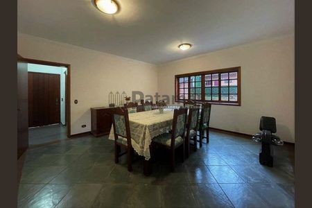 4_photo/94cfaaa425.7a37549eceeba21f-ATLAS-29be1e61-87ca-4604-9a2e-749dcafb264f.jpg de casa à venda com 4 quartos, 743m² em Granja Viana, Cotia