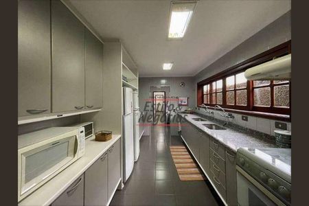 6_photo/94cfaaa425.7a37549eceeba21f-ATLAS-5b4f9825-8593-4e8e-bf93-2ac78cbae625.jpg de casa à venda com 4 quartos, 742m² em Granja Viana, Cotia