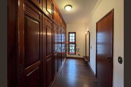 1_photo/94cfaaa425.7a37549eceeba21f-ATLAS-ab57f8e1-8bd9-4c21-9686-daa24962bb60.jpg de casa à venda com 4 quartos, 742m² em Granja Viana, Cotia