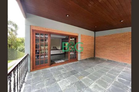 25_photo/94cfaaa425.7a37549eceeba21f-ATLAS-b2f6ccd2-8779-4ae7-98fc-6a54a2c48598.jpg de casa à venda com 4 quartos, 742m² em Granja Viana, Cotia