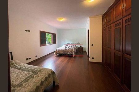 3_photo/94cfaaa425.7a37549eceeba21f-ATLAS-e827b88b-1120-49c0-9e5d-986fcb9dfa45.jpg de casa à venda com 4 quartos, 742m² em Granja Viana, Cotia