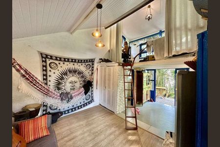 12_photo/94cfaaa457.f0cfc66dbfe29d7a-ATLAS-5382f810-adab-4a21-bc26-eb5b3e7e235b.jpg de casa à venda com 1 quarto, 35m² em Granja Viana, Cotia