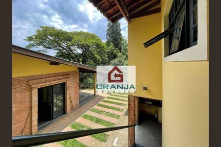 7_photo/94cfaaa51f.3949eb60e8e65e7a-ATLAS-1d0de0ac-feab-4178-8fef-795cc5e7f8d4.jpg de casa à venda com 3 quartos, 340m² em Granja Viana, Cotia