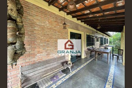 9_photo/94cfaaa51f.3949eb60e8e65e7a-ATLAS-e88db153-1cd5-4fa0-aa50-478a8821ae26.jpg de casa à venda com 3 quartos, 340m² em Granja Viana, Cotia