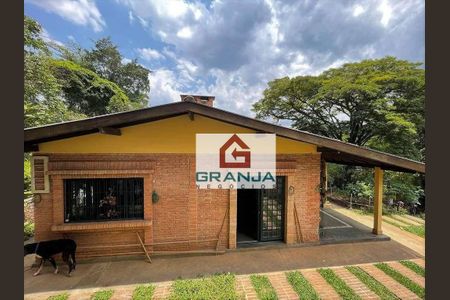 3_photo/94cfaaa51f.3949eb60e8e65e7a-ATLAS-ee12ba39-a256-431d-9f80-04ee2a57185a.jpg de casa à venda com 3 quartos, 340m² em Granja Viana, Cotia