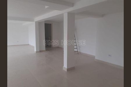 5_photo/94cfaaa52d.adb140a9451bad8e-ATLAS-06093bc7-9db0-46fa-aa08-0d74f49d72c2.jpg de casa à venda com 3 quartos, 250m² em Granja Viana, Cotia