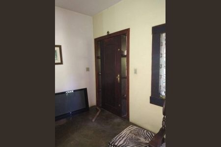 8_photo/94cfaaa54f.3661479a1a3a7969-ATLAS-35e0b801-73f7-4cda-b73a-2e97888c4320.jpg de casa à venda com 3 quartos, 360m² em Granja Viana, Cotia