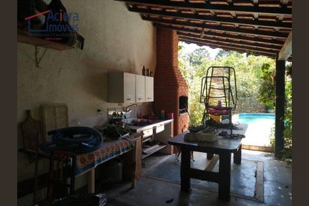 37_photo/94cfaaa54f.3661479a1a3a7969-ATLAS-7c447251-6cbe-4474-beb3-4201b108f1f5.jpg de casa à venda com 3 quartos, 360m² em Granja Viana, Cotia