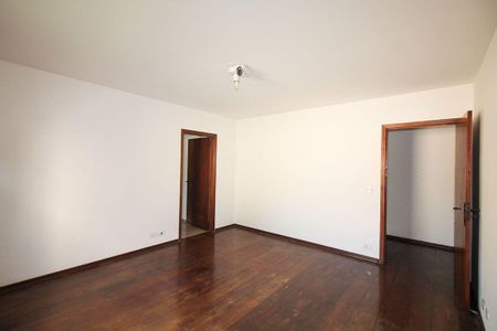 11_photo/94cfaaa5a7.588d4a7fb74764b6-ATLAS-165887b4-0a80-4b7f-9ee3-e7a0287f0bd2.jpg de casa de condomínio à venda com 3 quartos, 400m² em Granja Viana, Cotia