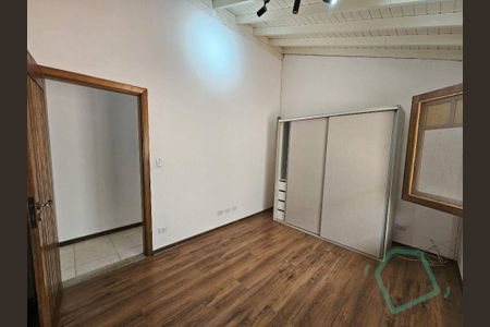 5_photo/94cfaaa5e3.2f15d505e37c7ac5-ATLAS-c1b1348e-36bc-444e-a115-d41a2b01c61d.jpg de casa à venda com 3 quartos, 250m² em Parque Frondoso, Cotia